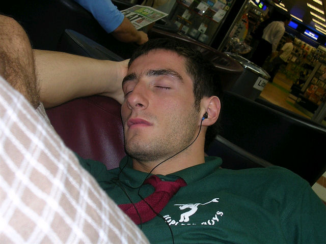 PEOPLE SLEEPING - Mr Paloma