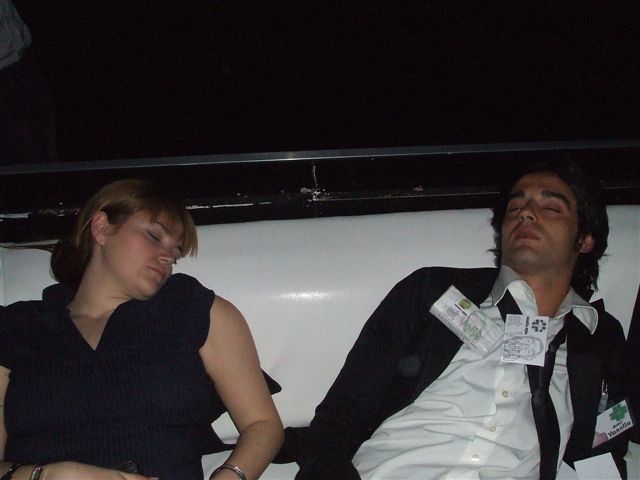 PEOPLE SLEEPING - Mr Paloma